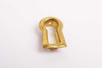 Sleutelentree brons antiek dun deels opliggend 22mm x 13mm