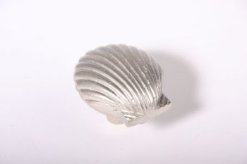 Knopje schelp Mat nikkel