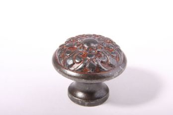 Knopje roest rond 38mm met franse lelie