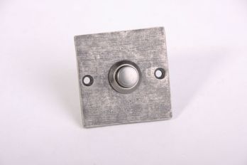Beldrukker vierkant zilver antiek 50mm Bauhaus