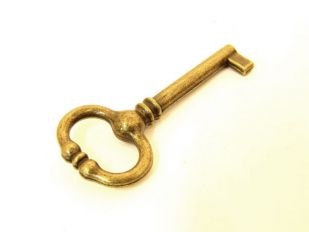 Klassieke sleutel voor meubelslot brons antiek met gat 40mm. Deze sleutel heeft een gat aan het uiteinde en een kleine Euro baard.