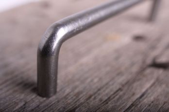 Greep metaal grijs 10mm rond 128mm