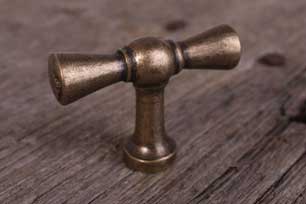 Brons antieke kraanknop met unieke kleur